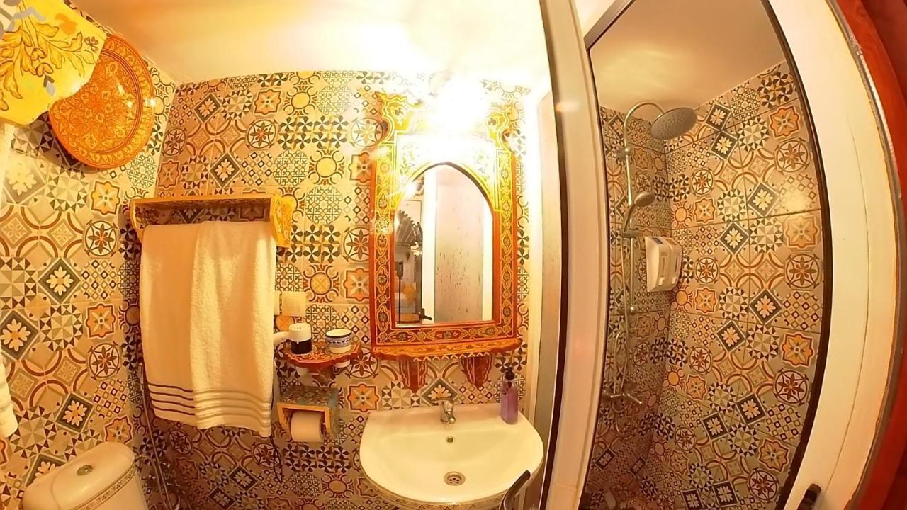 Riad Las Mil Y Una Noches Tetuan Tétouan 外观 照片