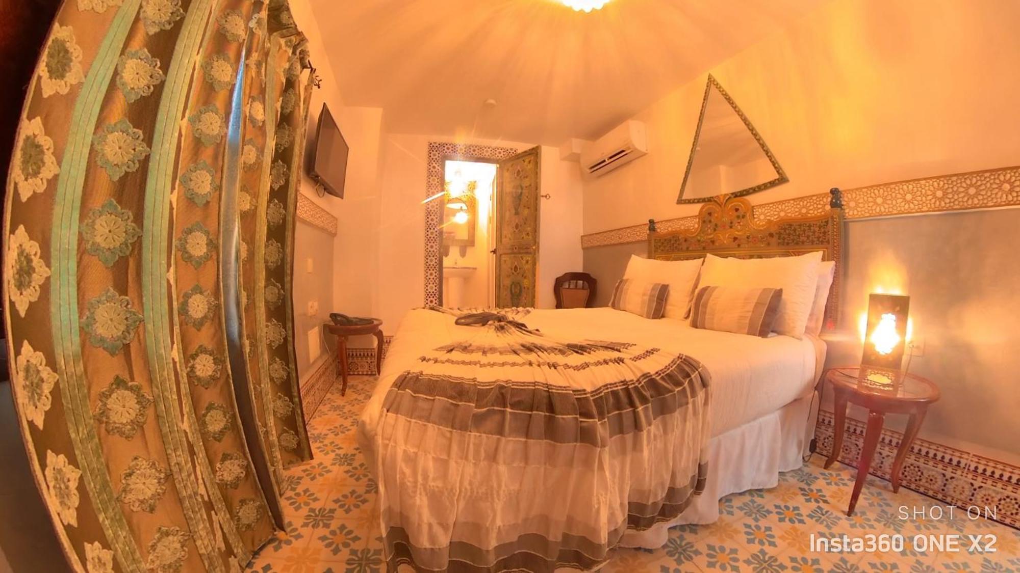 Riad Las Mil Y Una Noches Tetuan Tétouan 外观 照片